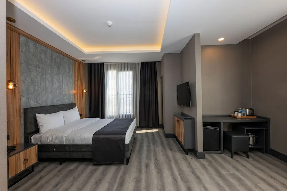 Deluxe Oda, 1 Çift Kişilik Yatak, Balkon, Şehir Manzaralı