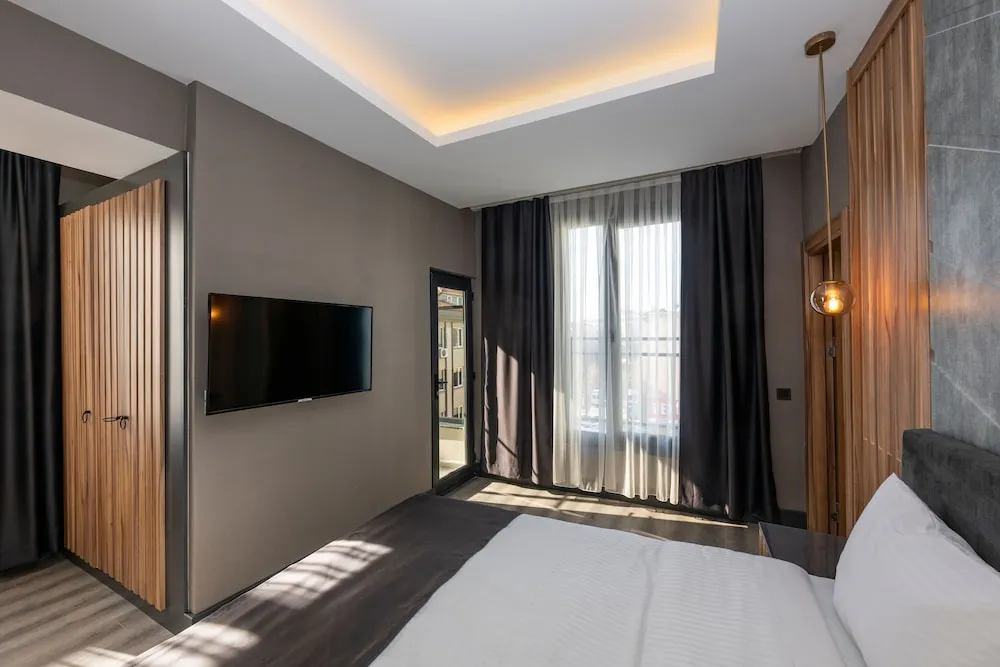 Deluxe Oda, 1 Çift Kişilik Yatak, Balkon, Şehir Manzaralı
