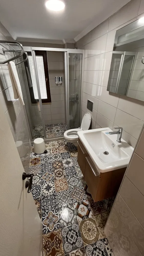 Deluxe Üç Kişilik Oda, 2 Yatak Odası