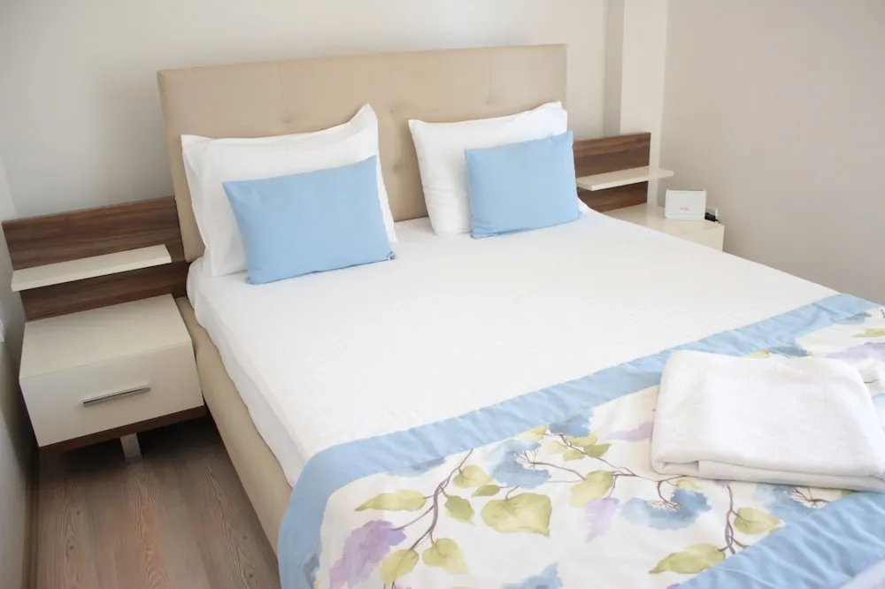 Deluxe Üç Kişilik Oda, 2 Yatak Odası