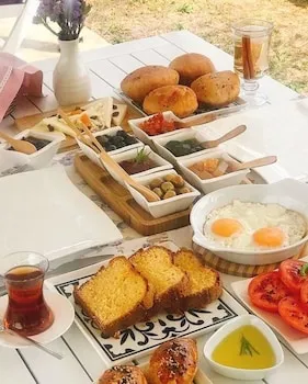 Adaçayı Otel