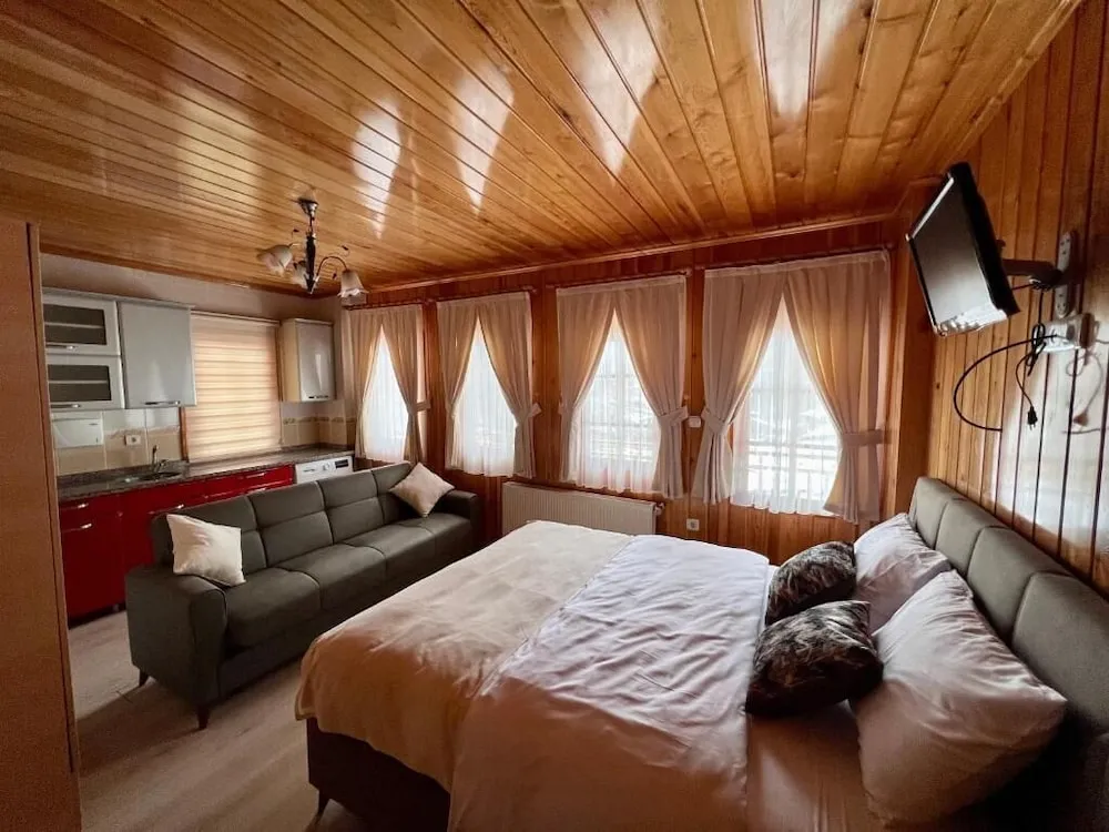 Deluxe Apart Daire, 2 Yatak Odası, Balkon, Göl Manzaralı
