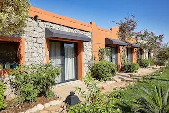 Fi Light Solto Boutique Beach