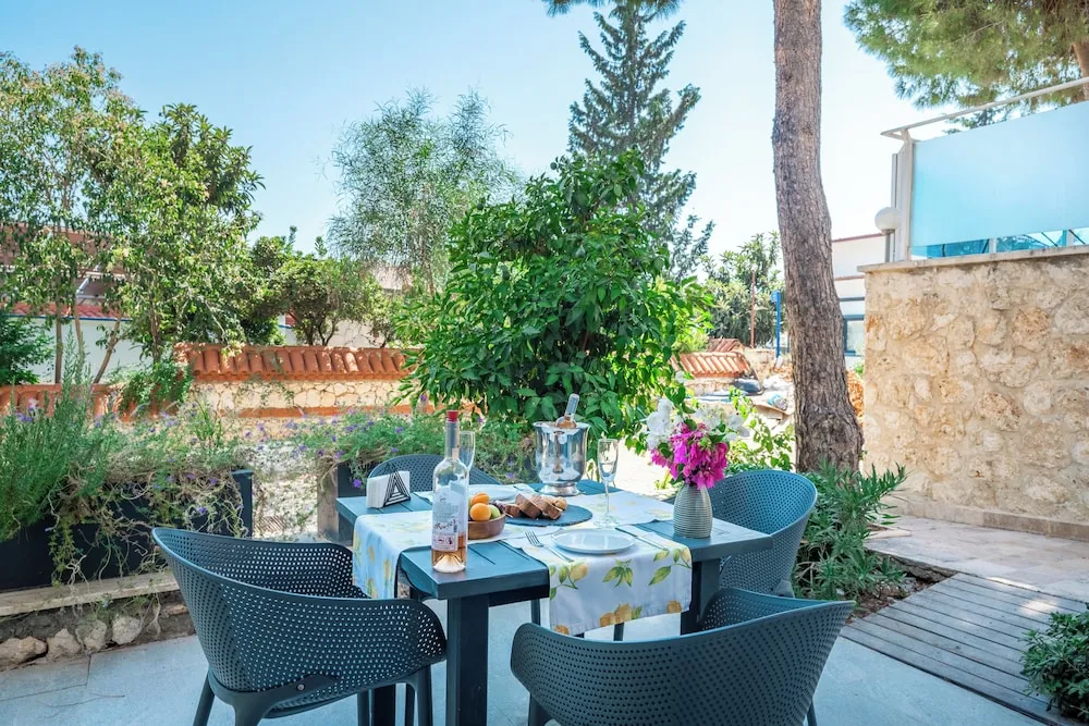 Exclusive Stüdyo, Veranda, Bahçe Manzaralı