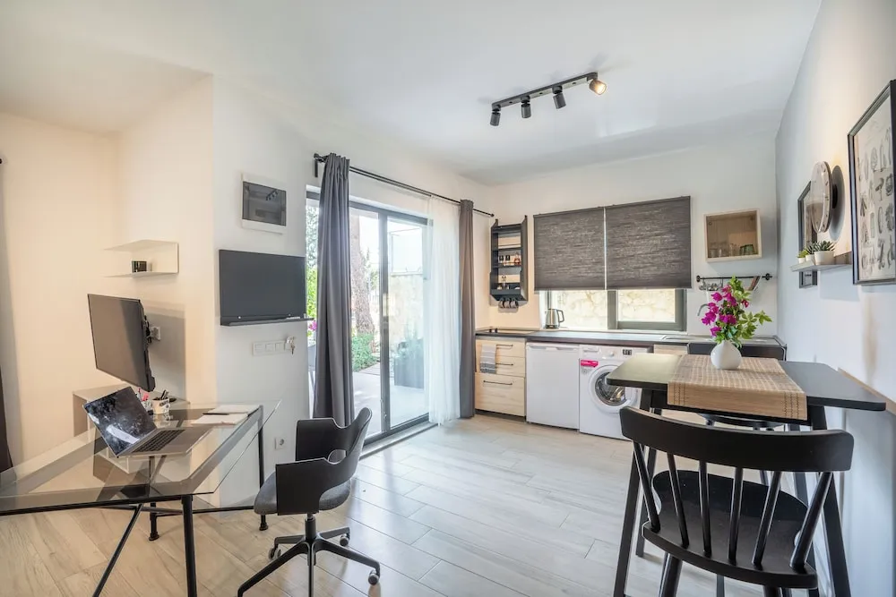 Exclusive Stüdyo, Veranda, Bahçe Manzaralı