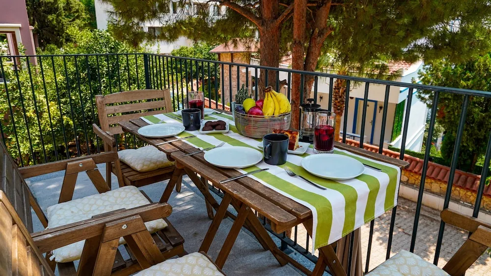 Superior Süit, Deniz Manzaralı, Köşe
