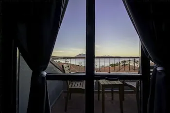 The Green Goose Hotel