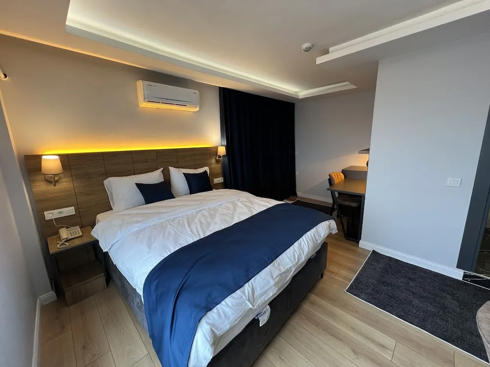 Economy Oda, Şehir Manzaralı