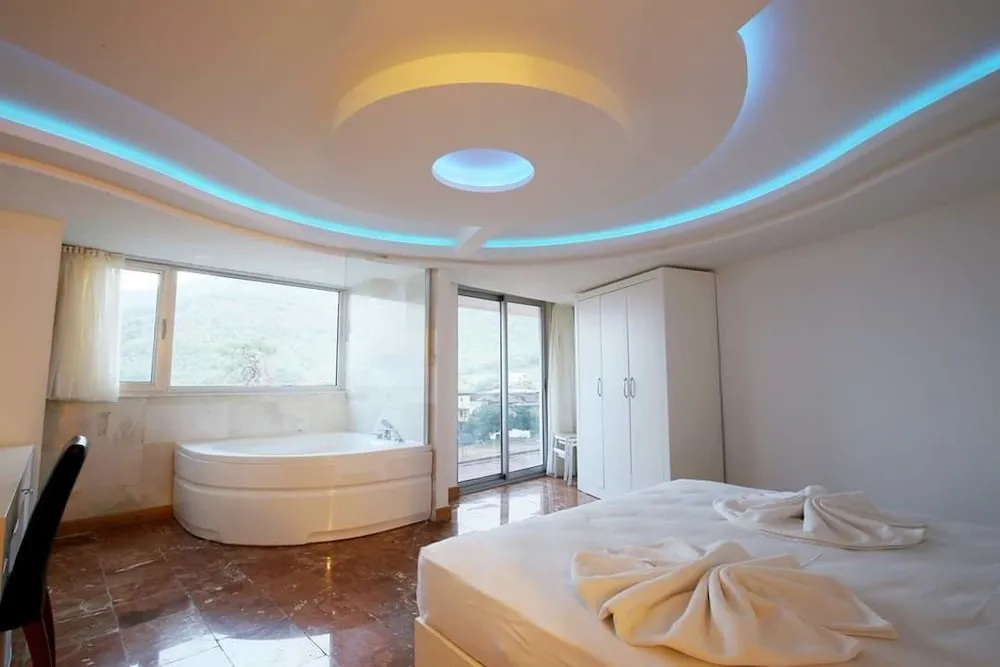 Grand Süit, Deniz Manzaralı