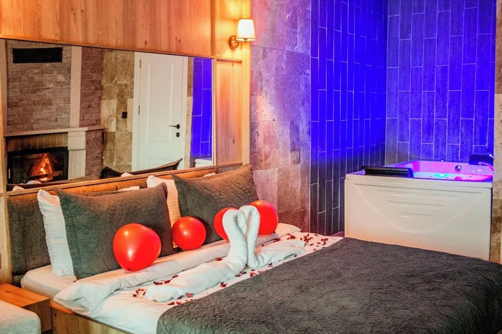Honeymoon Tek Büyük Yataklı Oda, 1 Yatak Odası