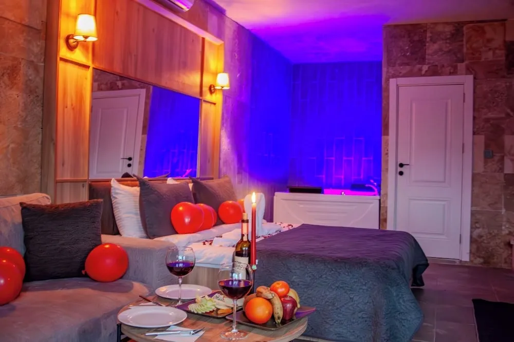 Honeymoon Tek Büyük Yataklı Oda, 1 Yatak Odası