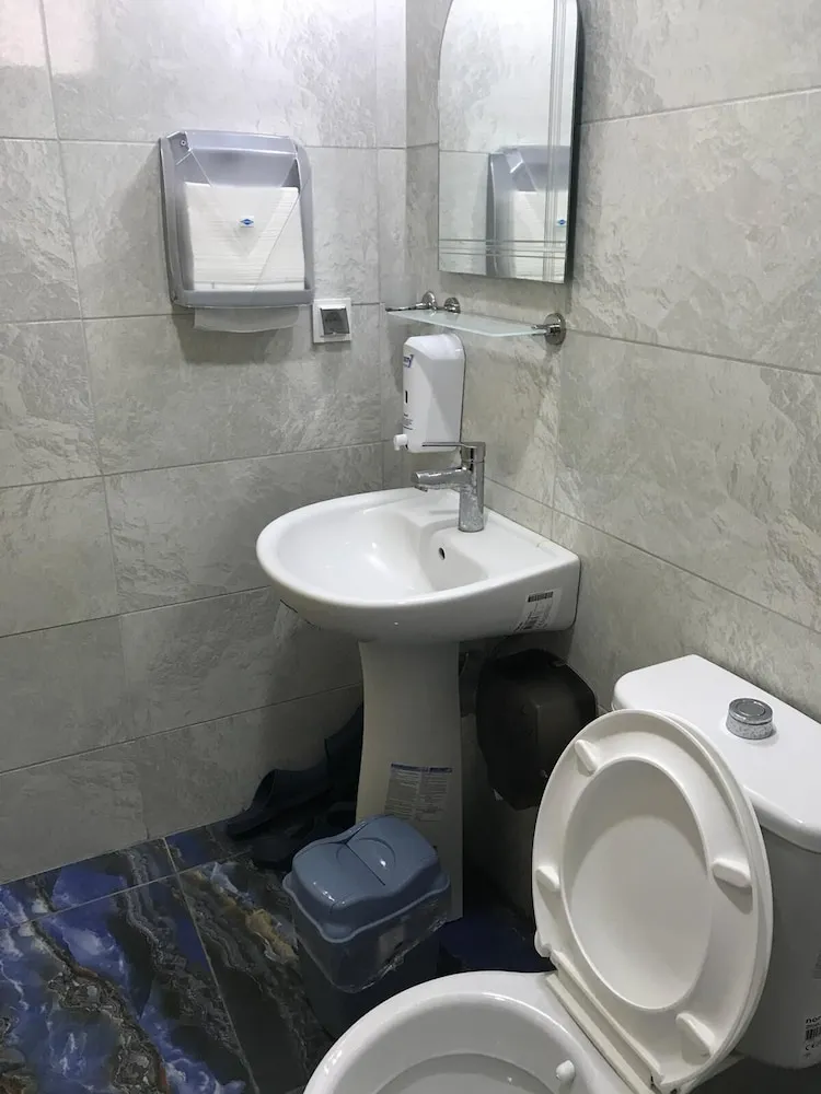 Üç Kişilik Oda