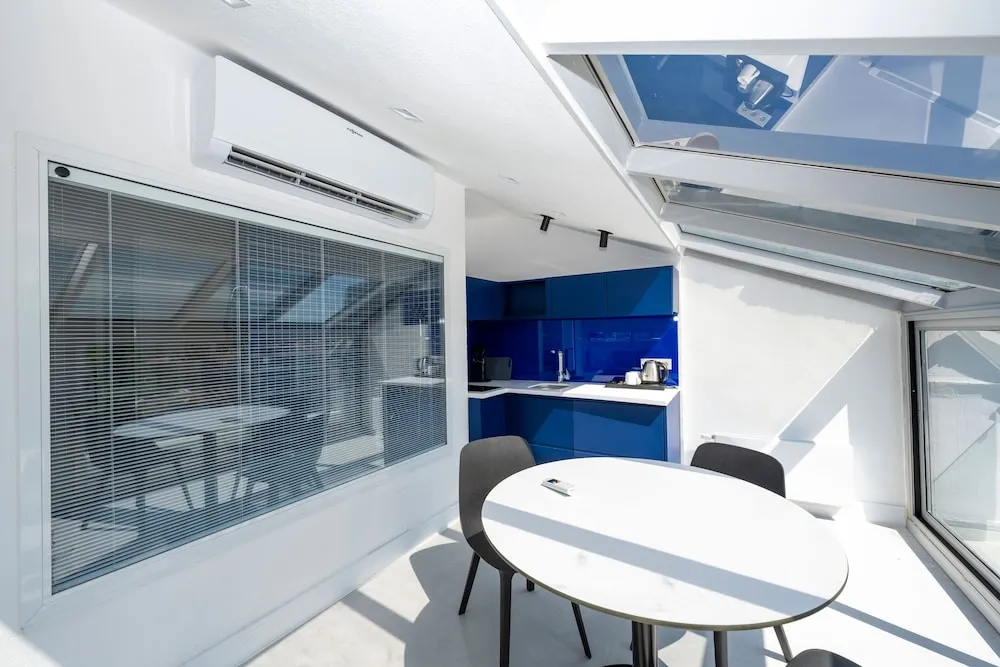 Çatı Katı Süiti (Penthouse)