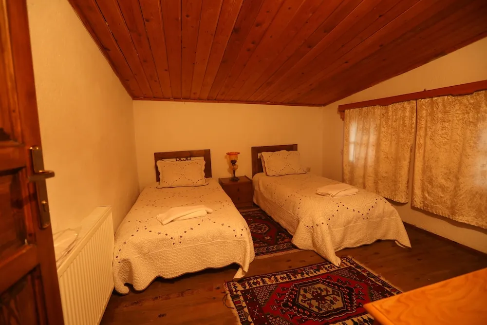 Family Dört Kişilik Oda