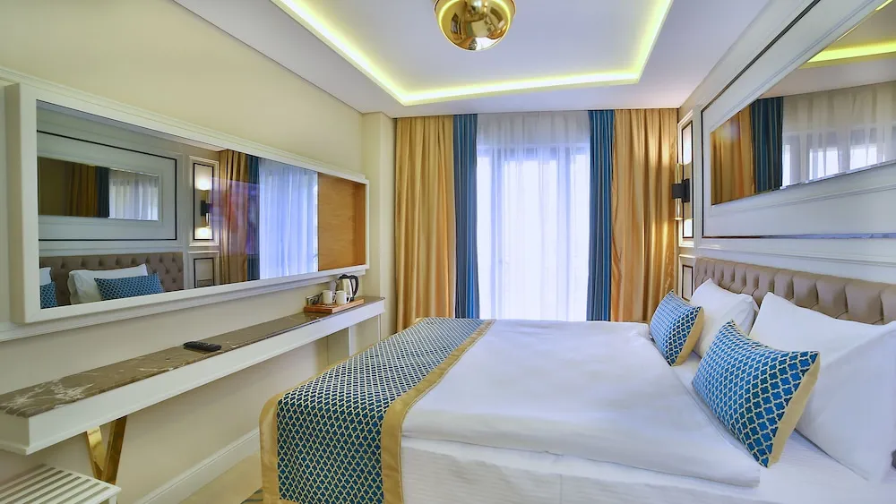 Deluxe Büyük Yataklı Tek Kişilik Oda