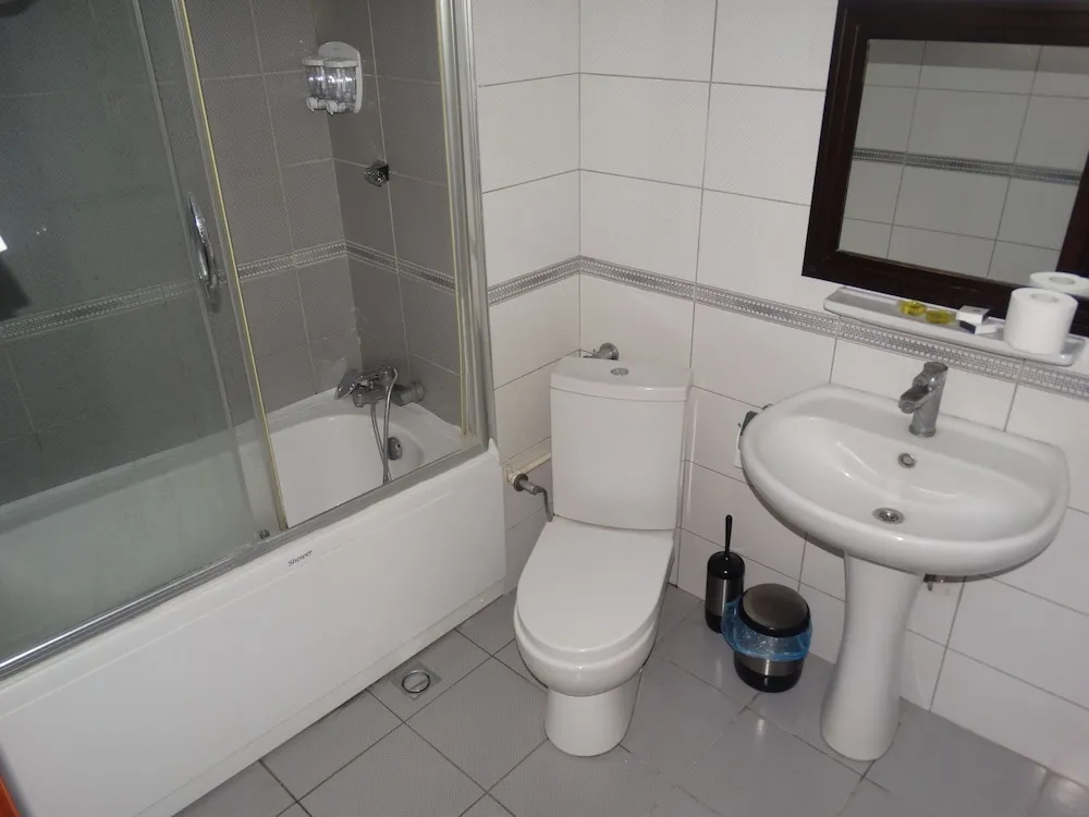 Üç Kişilik Oda, Balkon, Deniz Manzaralı