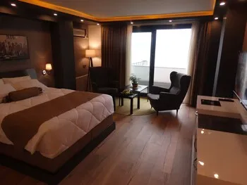 Yakamoz Otel