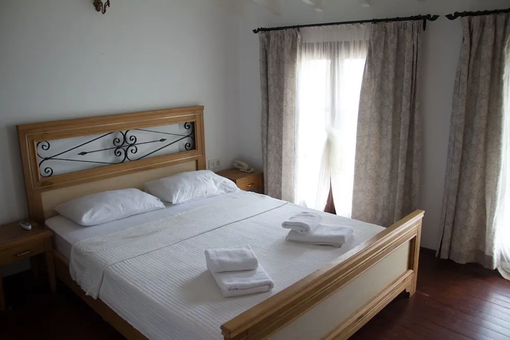 Standard Tek Büyük Yataklı Oda, Deniz Manzaralı, Denize Sıfır