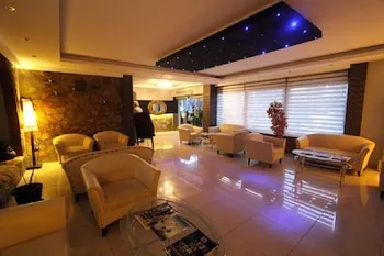 Blue Dolphin Hotel