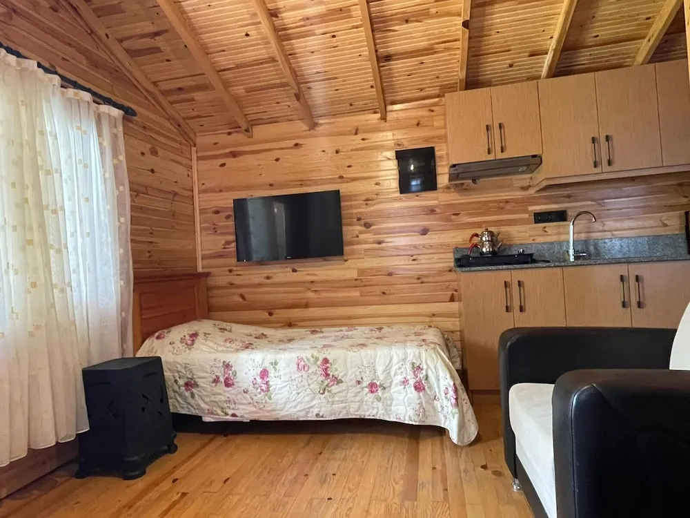 Traditional Bungalov