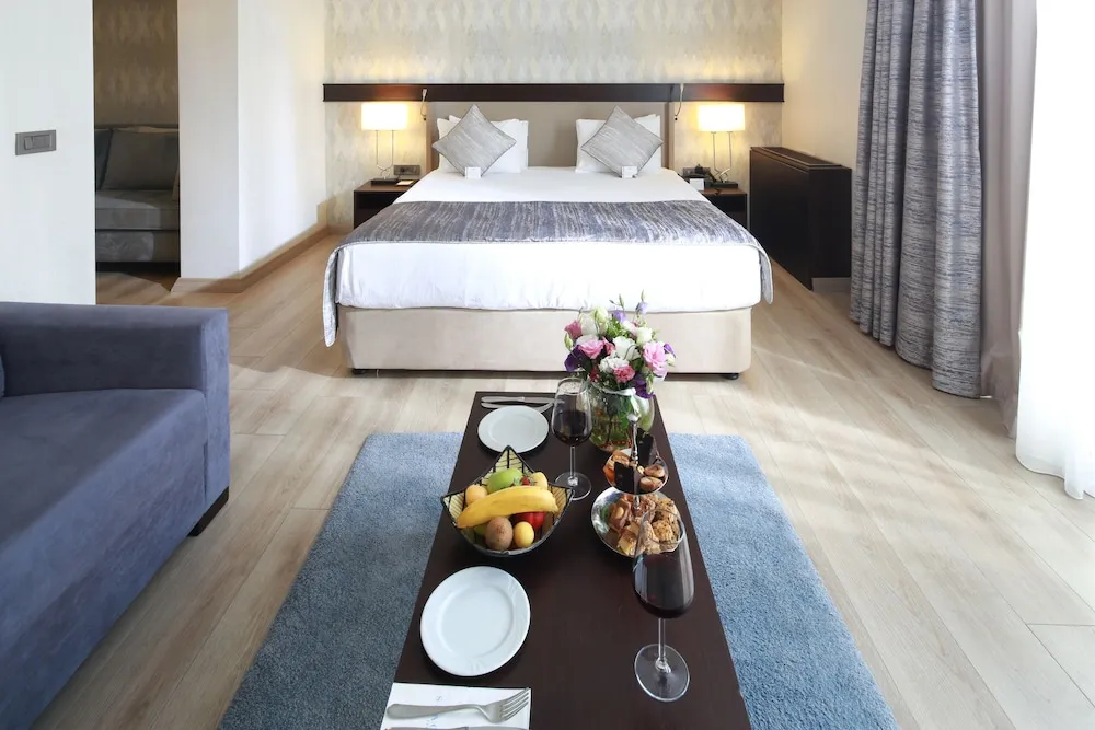 Deluxe Room with Terrace