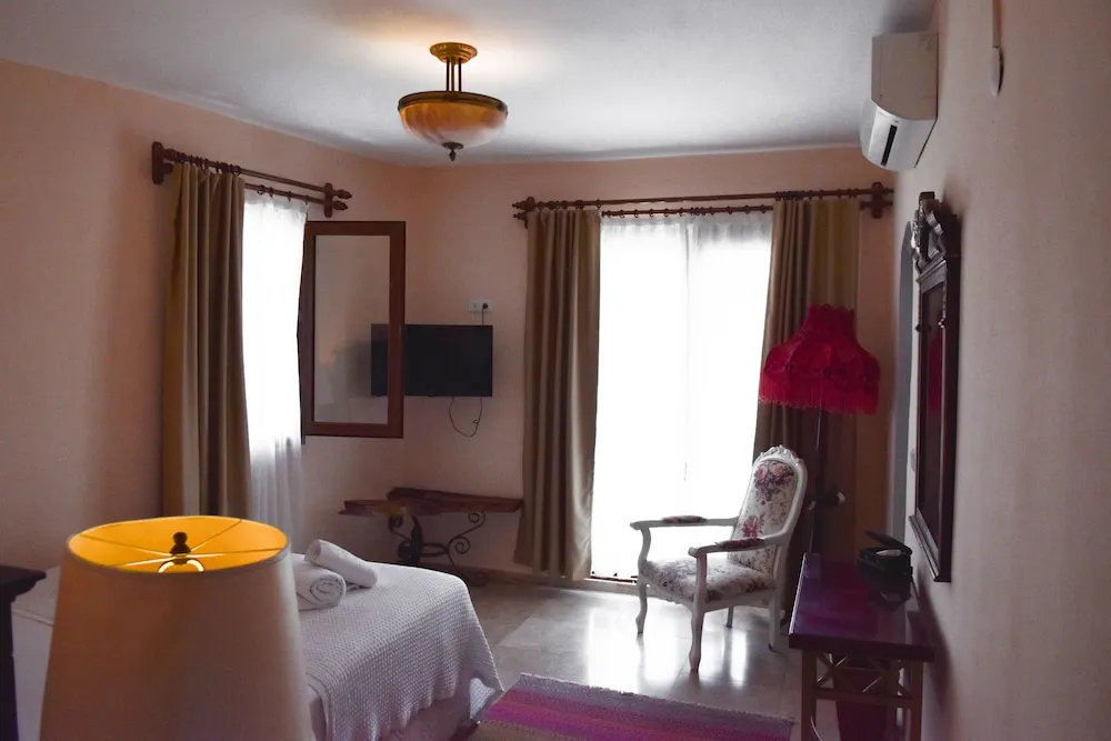 Standard Apart Daire, 1 Yatak Odası, Balkon, Kısmi Deniz Manzaralı