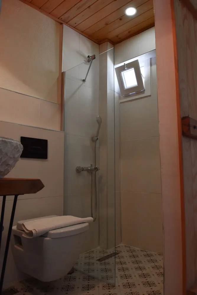 Standard Tek Büyük Yataklı Oda, Balkon