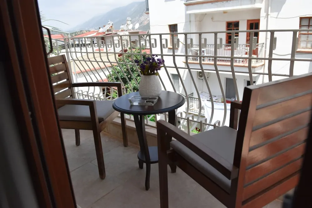Standard Tek Büyük Yataklı Oda, Balkon