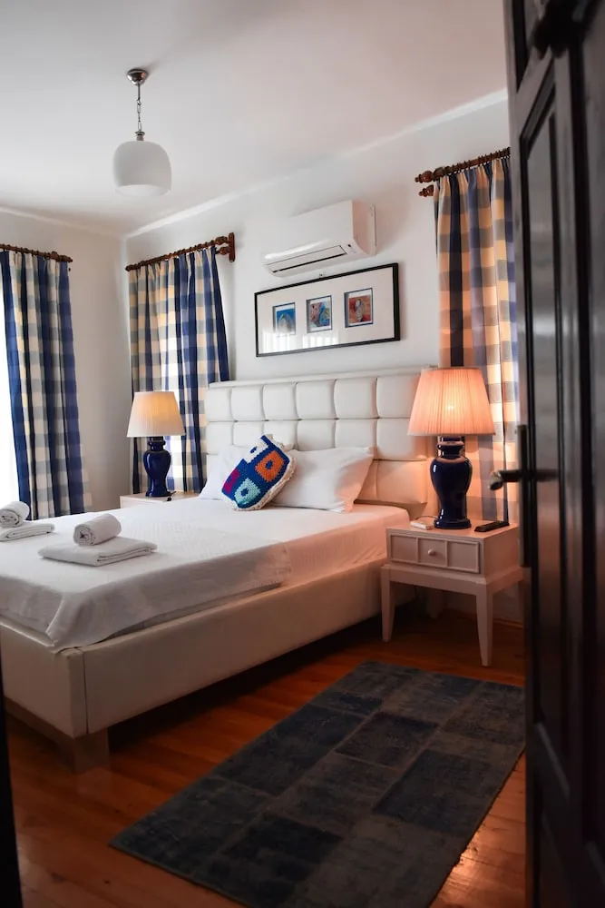 Standard Tek Büyük Yataklı Oda, Balkon
