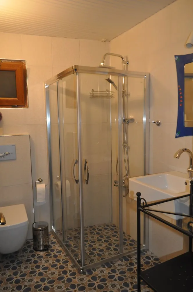 Çatı Katı (Loft), 1 Yatak Odası, Kısmi Deniz Manzaralı