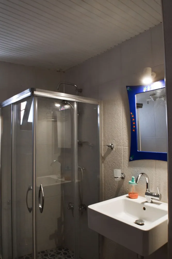 Çatı Katı (Loft), 1 Yatak Odası, Kısmi Deniz Manzaralı