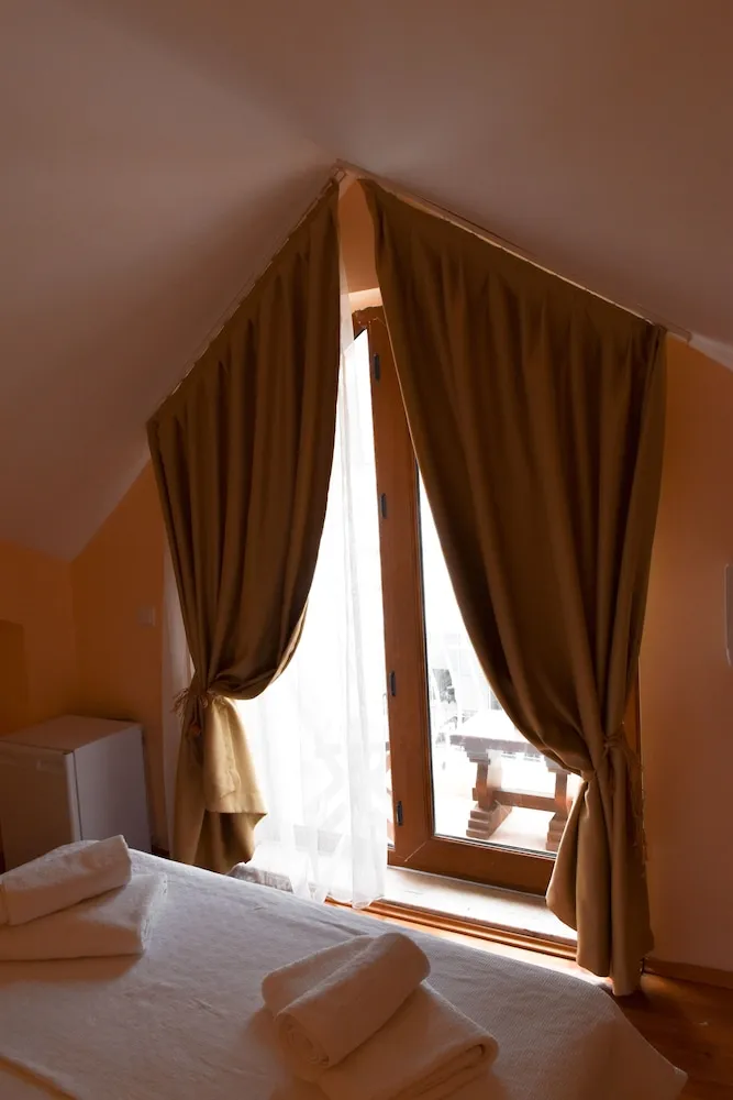 Çatı Katı (Loft), 1 Yatak Odası, Kısmi Deniz Manzaralı