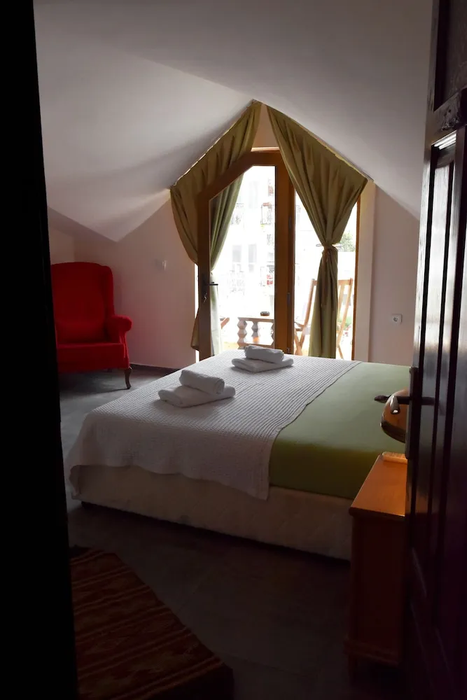 Çatı Katı (Loft), 1 Yatak Odası, Kısmi Deniz Manzaralı