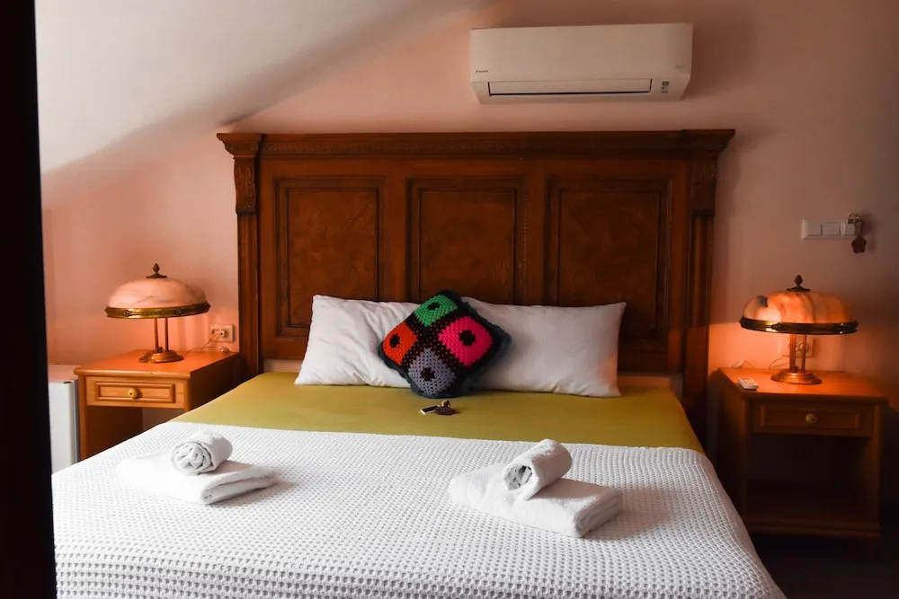 Çatı Katı (Loft), 1 Yatak Odası, Kısmi Deniz Manzaralı