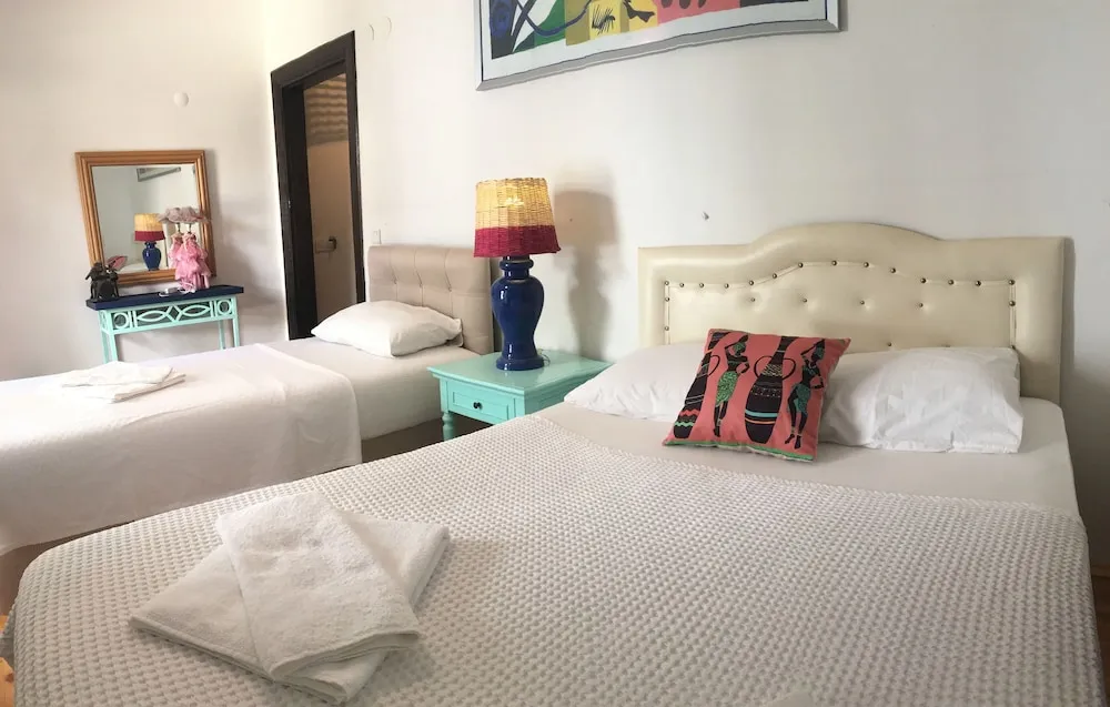 Standard Üç Kişilik Oda, Balkon