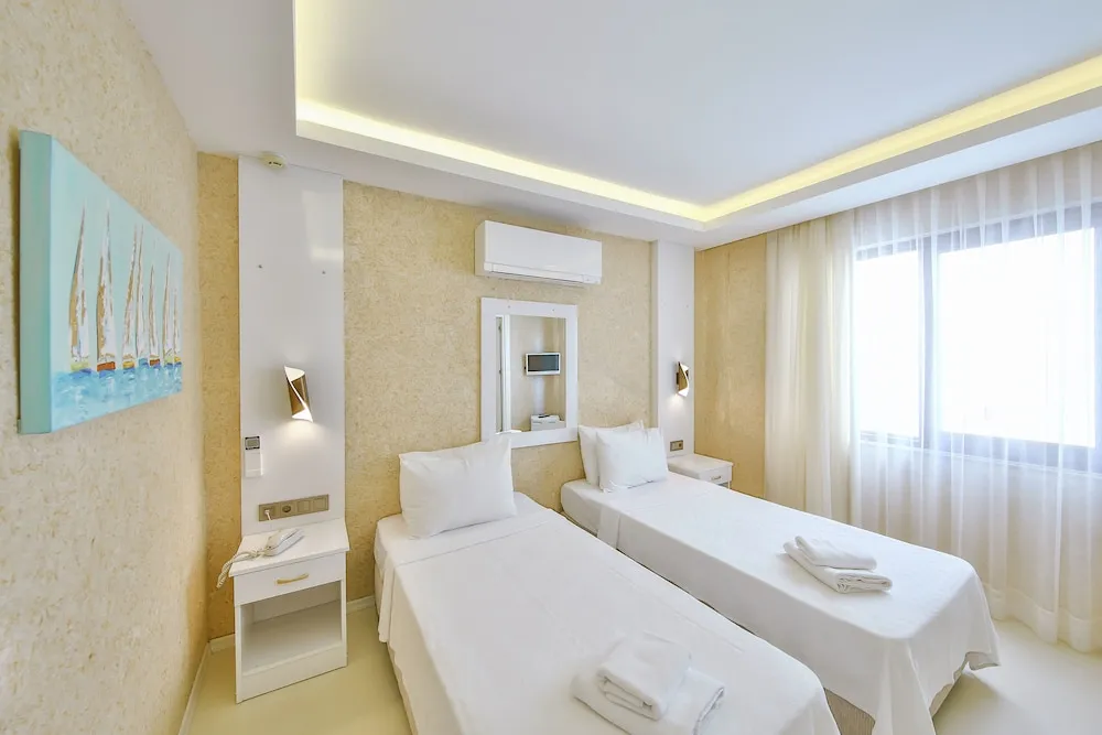 Economy İki Ayrı Yataklı Oda (No Balcony, No View, Facing Wall)