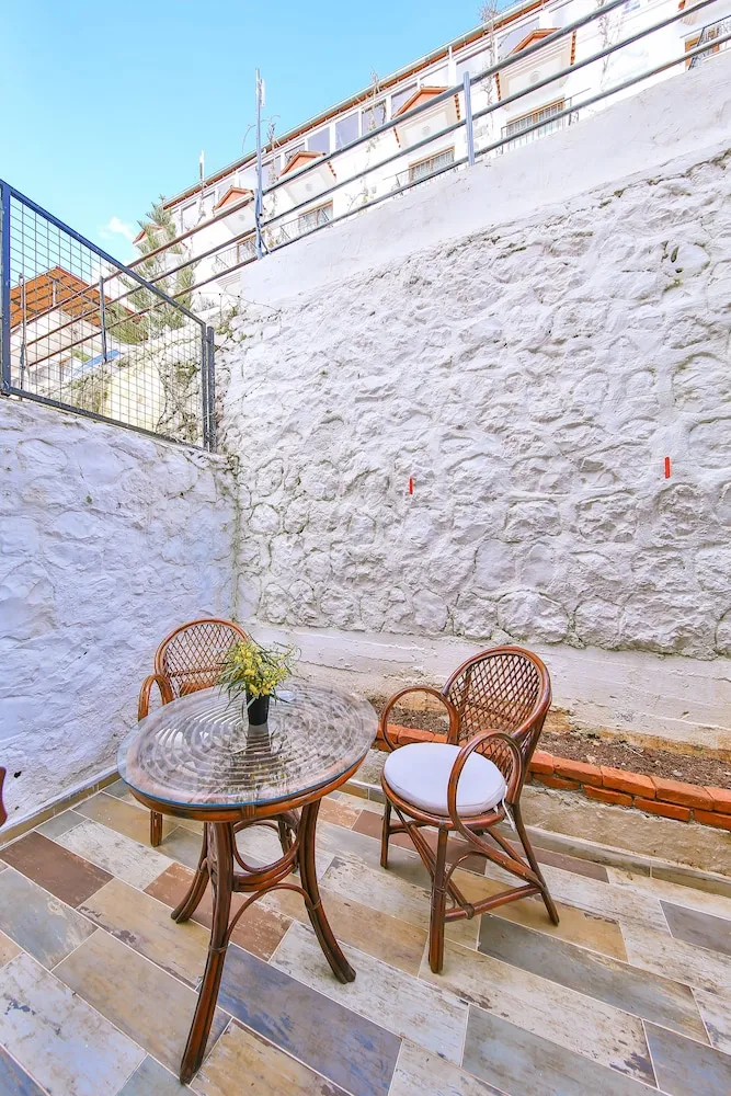 Tek Büyük Yataklı Oda, Balkon