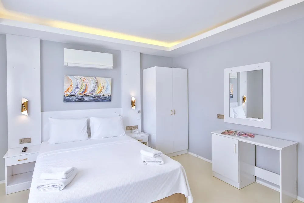 Tek Büyük Yataklı Oda