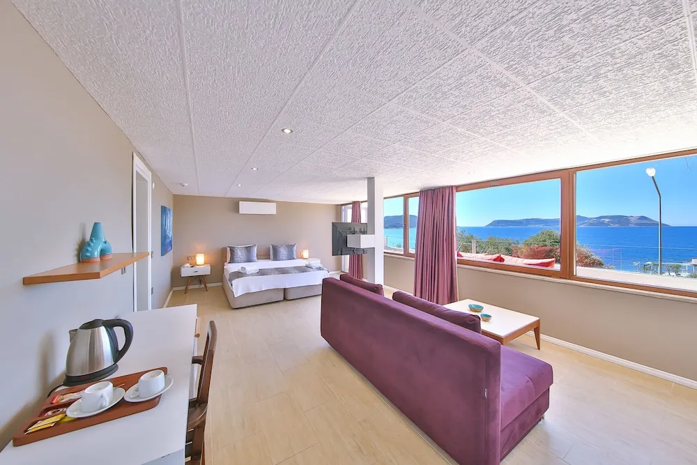 Superior Oda, Teras, Deniz Manzaralı