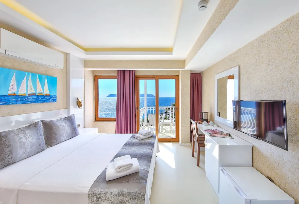 Tek Büyük Yataklı Oda, Deniz Manzaralı