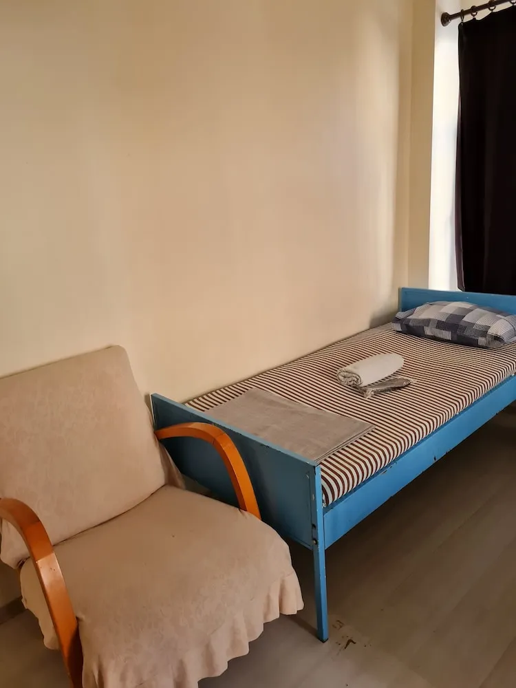 Paylasimli Oda, Sadece Bayanlar icin, Paylasimli Banyolu, Maksimum 3 Kisi