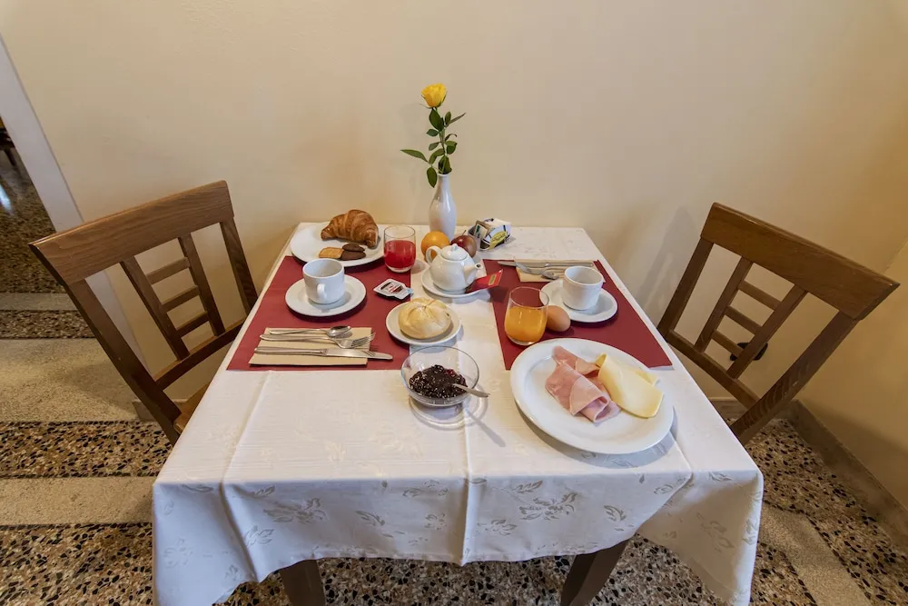 Kahvaltı alanı