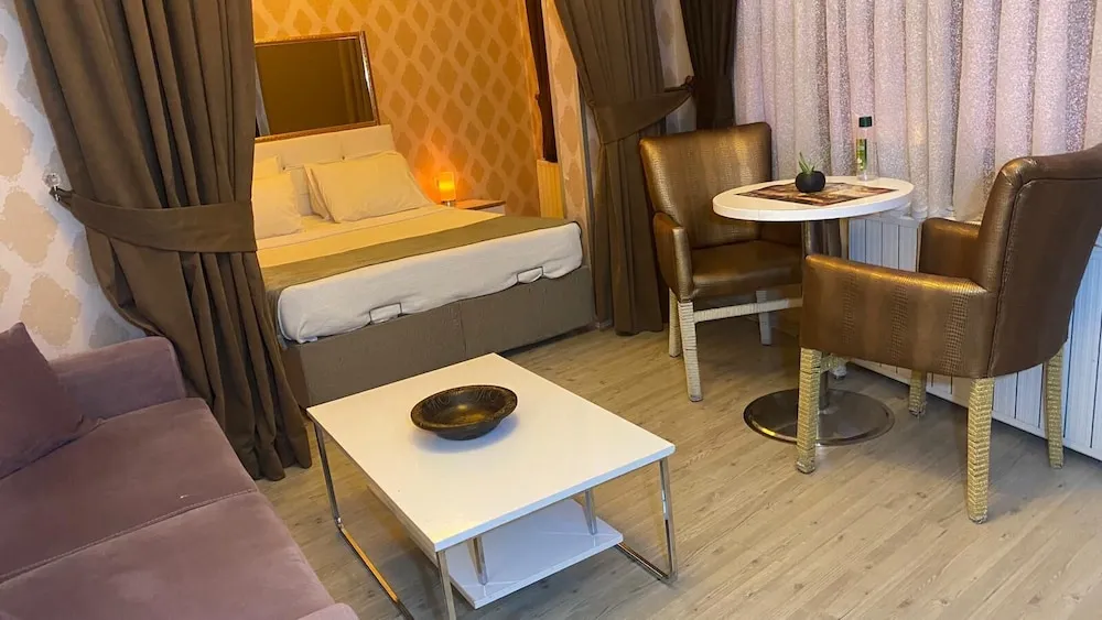 Family Dört Kişilik Oda