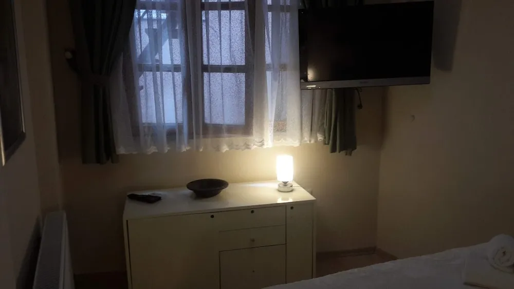 Business Dört Kişilik Oda