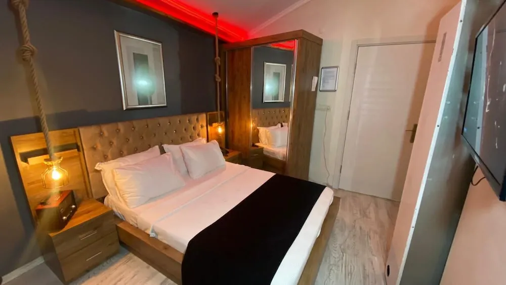 Presidential Tek Büyük Yataklı Oda