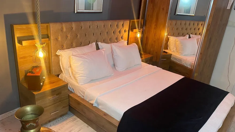 Presidential Tek Büyük Yataklı Oda