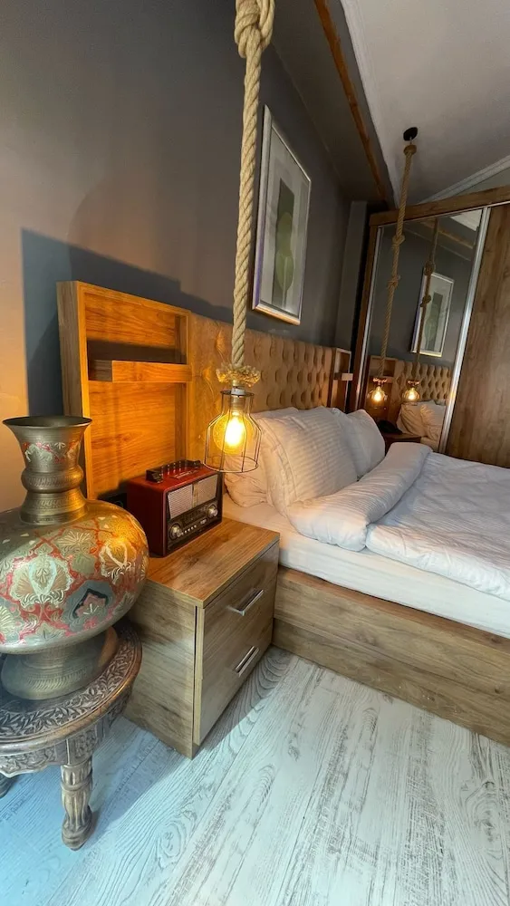 Presidential Tek Büyük Yataklı Oda