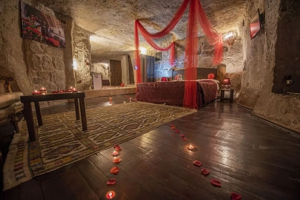 Traditional Tek Büyük veya İki Ayrı Yataklı Oda, Vadi Manzaralı