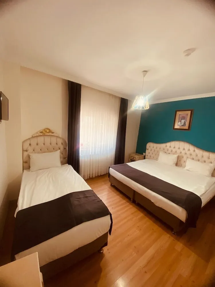 Standard Üç Kişilik Oda