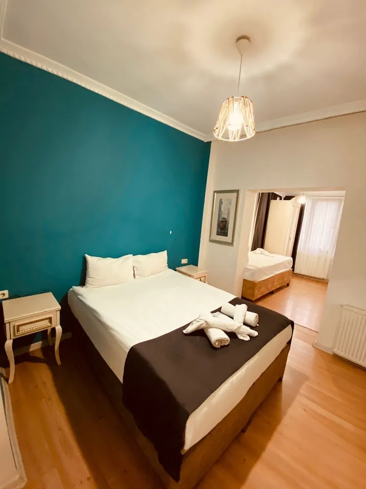 Standard Üç Kişilik Oda